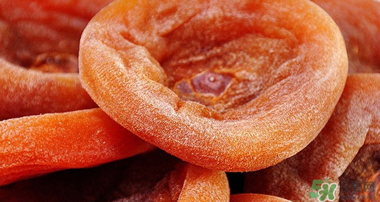 柿餅吃之前要洗嗎？柿餅上的白霜是什么糖？