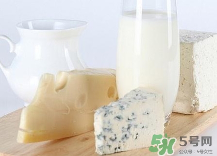 純牛奶什么時候喝最好？純牛奶哪個牌子好