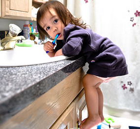 電動(dòng)牙刷寶寶適合用嗎？兒童適合用電動(dòng)牙刷嗎？