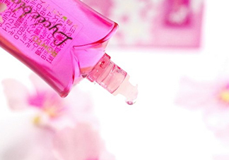 樂敦Lycee blanc櫻花眼藥水怎么用？樂敦櫻花眼藥水用法