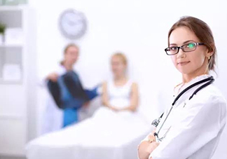 三伏灸可以治腰腿痛嗎？三伏灸治腰腿痛灸哪里》