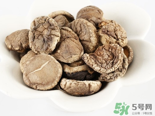 香菇是發(fā)物嗎？香菇是干的好還是新鮮的好