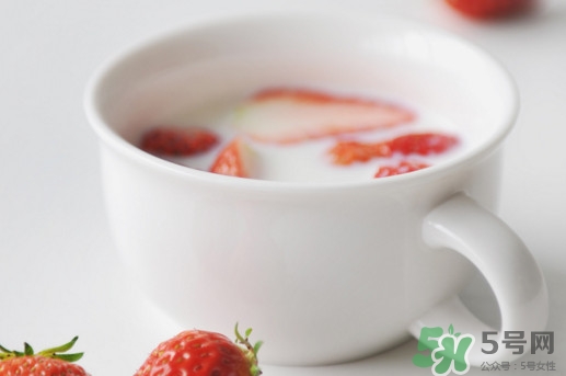 龍眼和牛奶能一起吃嗎？龍眼不能和什么一起吃