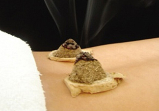 艾灸貼后有水泡怎么辦？貼艾灸貼應(yīng)注意些什么？