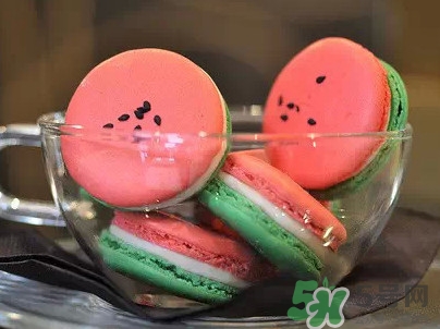 怎么做西瓜冰淇淋？家庭自制西瓜冰淇淋的做法