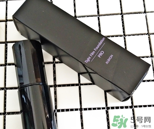 albion奧爾濱小顏粉底霜怎么用？奧爾濱小顏粉底霜色號