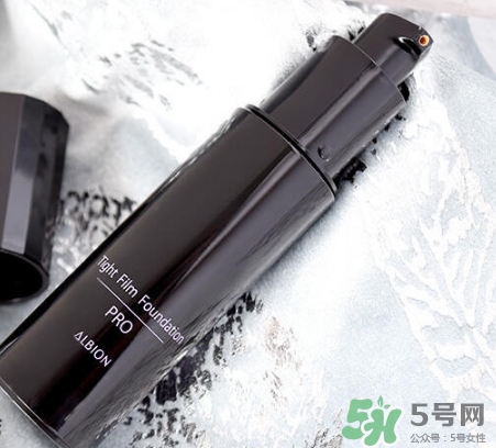 albion奧爾濱小顏粉底霜怎么用？奧爾濱小顏粉底霜色號