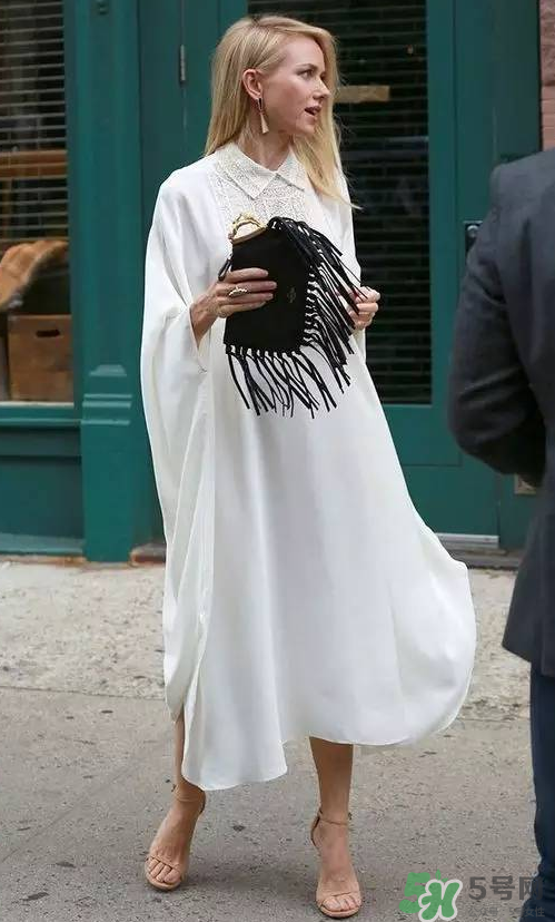 襯衫裙怎么搭配？襯衫裙怎么搭配好看？