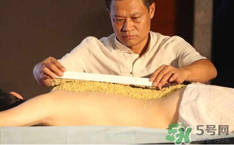 三伏灸一次做多長時間？三伏灸用新生姜好還是老的好