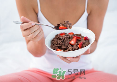 夏天減肥好還是冬天減肥好？夏天減肥會(huì)更快見效嗎？