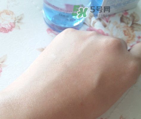 自然堂冰肌水怎么用？自然堂冰肌水使用方法