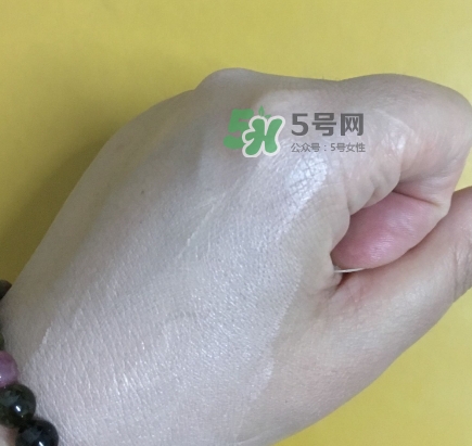 自然堂雪潤(rùn)皙白防曬精華霜怎么樣_多少錢_怎么用