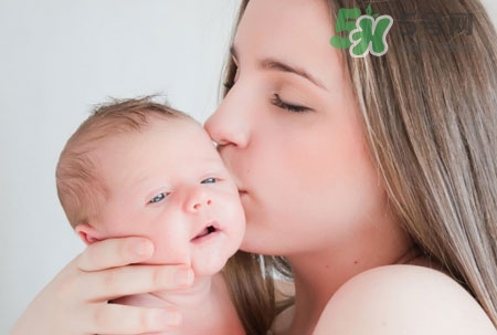 產(chǎn)后惡露是什么？產(chǎn)后惡露少正常嗎？