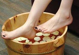 三伏天能用姜泡腳嗎？三伏天用姜泡腳好嗎？