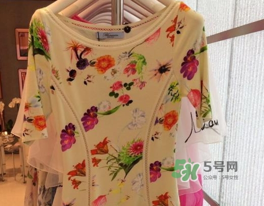 blumarine是什么牌子_哪個國家的_什么檔次 blumarine是什么牌子_哪個國家的_什么檔次