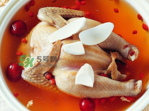 三伏天能吃鴨肉嗎？三伏天鴨肉燉什么好？