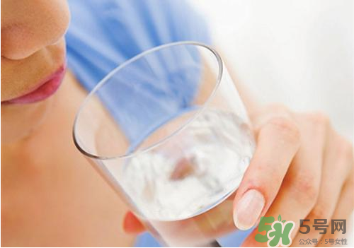 三伏天喝熱水能驅(qū)寒嗎？三伏天為什么喝熱水？