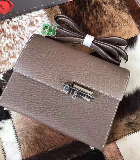 hermes verrou真假怎么看？愛馬仕插銷包真假鑒定