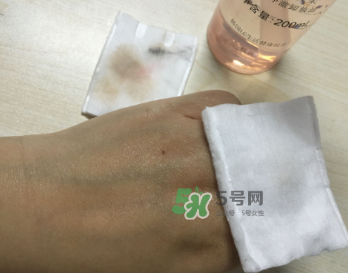 蝶妝卸妝油怎么樣？蝶妝卸妝油好用嗎？