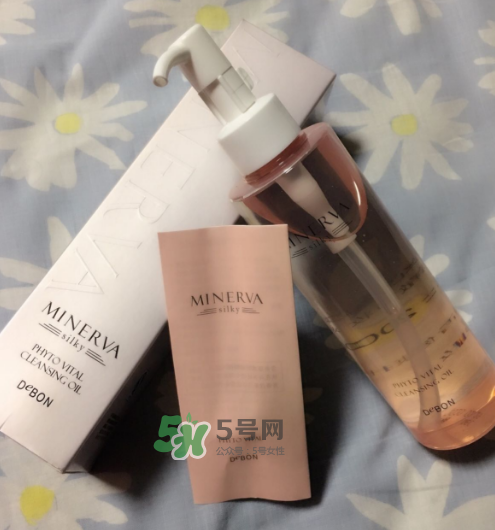 蝶妝卸妝油怎么樣？蝶妝卸妝油好用嗎？