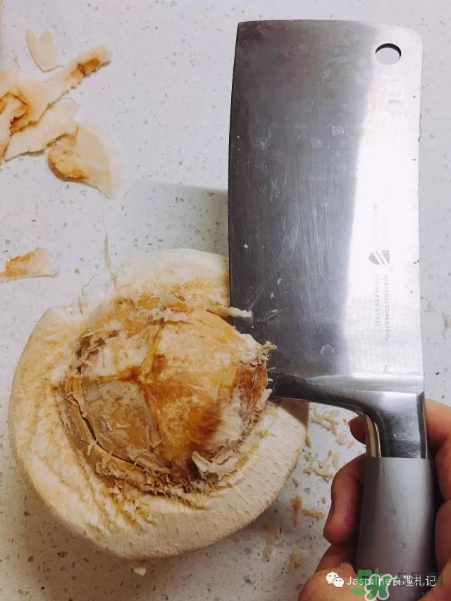 椰青怎么打開圖解 椰青怎么打開吃椰肉 椰青怎么打開圖解 椰青怎么打開吃椰肉