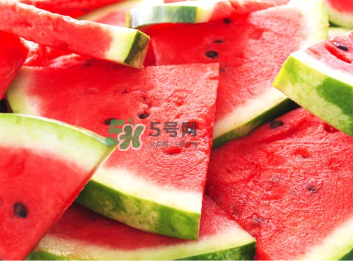 三伏天坐月子可以吃西瓜嗎？三伏天坐月子吃西瓜好嗎？