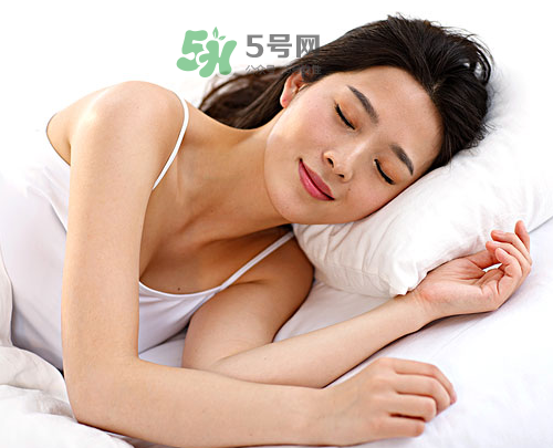 三伏天可以開(kāi)窗睡戶覺(jué)嗎？三伏天開(kāi)窗睡覺(jué)好嗎？