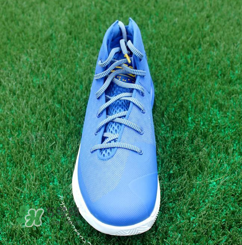 under armour curry 3zero上腳怎么樣？ua curry 3zero測(cè)評(píng)