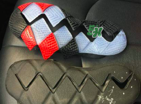 nike kyrie 4實(shí)物諜照什么樣？耐克歐文4代諜照曝光