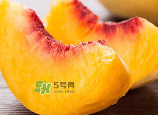 黃桃果肉是什么顏色？黃桃果肉為什么是紅的？