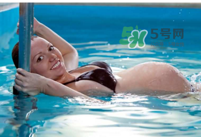 孕婦游泳會(huì)感染嗎？孕婦游泳有危害嗎？