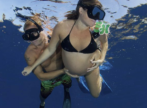 游泳池氯氣對(duì)孕婦有害嗎？游泳池氯氣對(duì)孕婦有影響嗎？