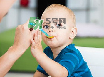 寶寶什么時(shí)候可以吃油？寶寶能吃油嗎？