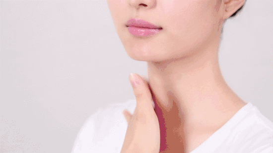 除了面膜還有什么可以補(bǔ)水 補(bǔ)水除了面膜還有什么 除了面膜還有什么可以補(bǔ)水 補(bǔ)水除了面膜還有什么