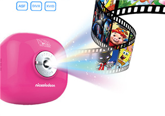 朵拉投影儀傷眼睛嗎？朵拉投影儀對(duì)眼睛有害嗎？