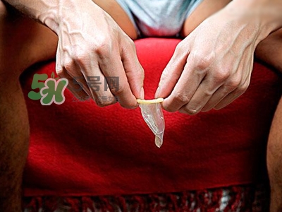 安全套放車?yán)镞€能用嗎？套套藏哪里比較安全？