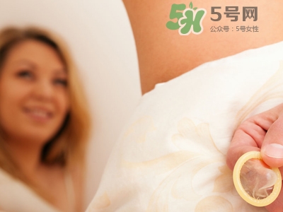 安全套放車?yán)镞€能用嗎？套套藏哪里比較安全？