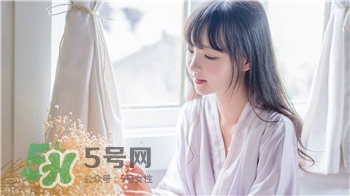 為什么激光點痣后不能碰水?激光點痣后不能碰水 為什么激光點痣后不能碰水?激光點痣后不能碰水