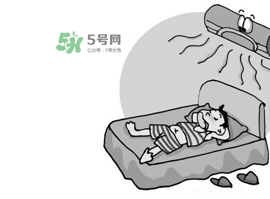 開空調(diào)為什么要放一盆水？開空調(diào)要放一盆水嗎？