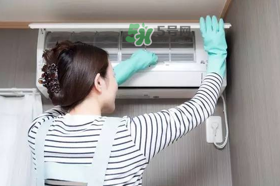 開空調(diào)睡覺要注意什么？開空調(diào)睡覺好嗎？