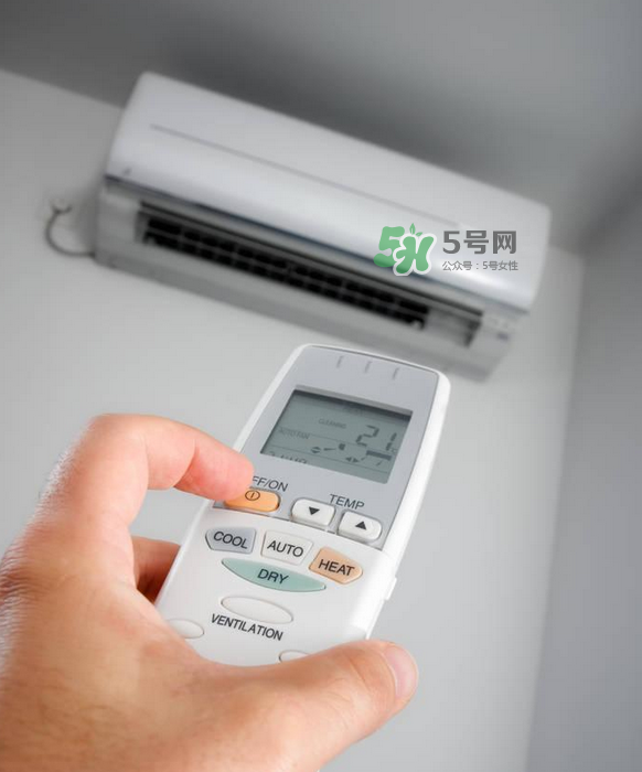 開空調(diào)很費(fèi)電嗎？開空調(diào)費(fèi)電還是開風(fēng)扇費(fèi)電？