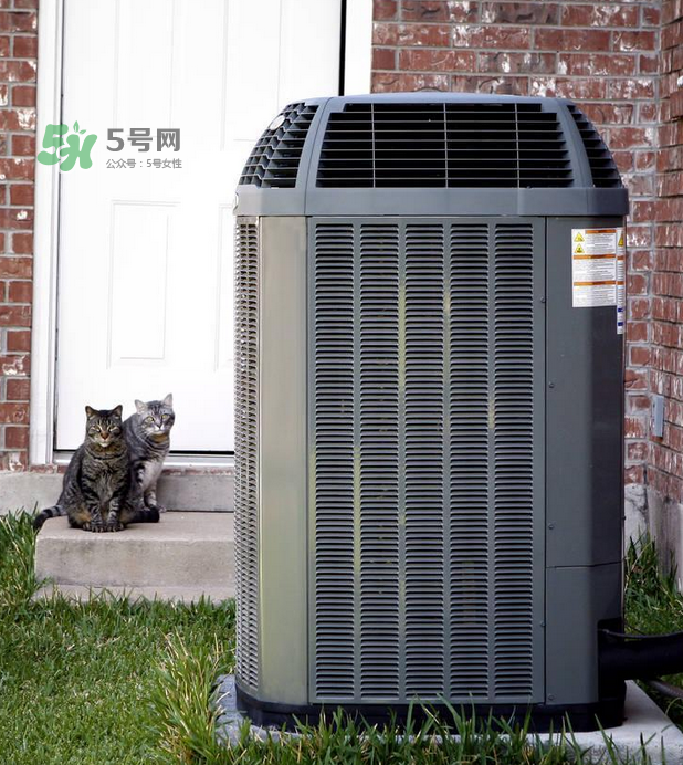 開空調(diào)什么模式最省電？空調(diào)開除濕和制冷哪個省電？