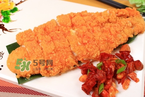 金鱒魚(yú)清蒸為什么變黑？食用金鱒魚(yú)有什么好處
