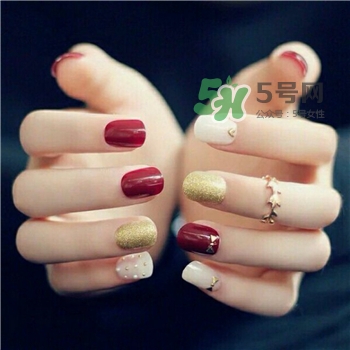 美甲片怎么卸掉?美甲片的拆卸方法 美甲片怎么卸掉?美甲片的拆卸方法