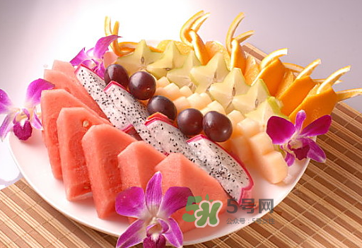 提子和西瓜能一起吃嗎？西瓜和提子能一起吃嗎？