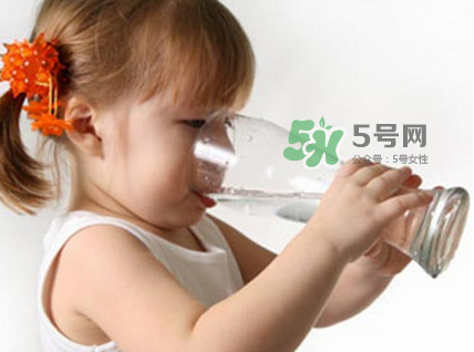 寶寶喝什么水好？寶寶喝哪種水好？