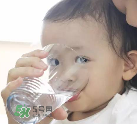 寶寶喝什么水好？寶寶喝哪種水好？