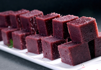 涼糕是什么做的？涼糕要用清水泡多久