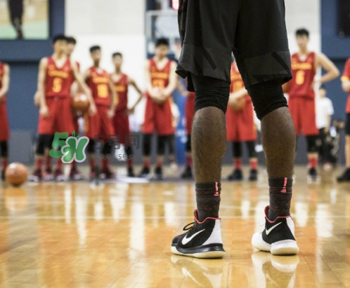 耐克2017歐文亞洲行北京站上腳穿的球鞋是什么型號(hào)？