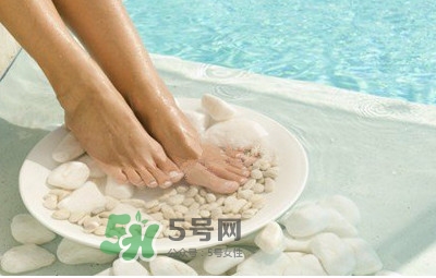 醋泡腳多長時間最好？醋泡腳一次用多少合適